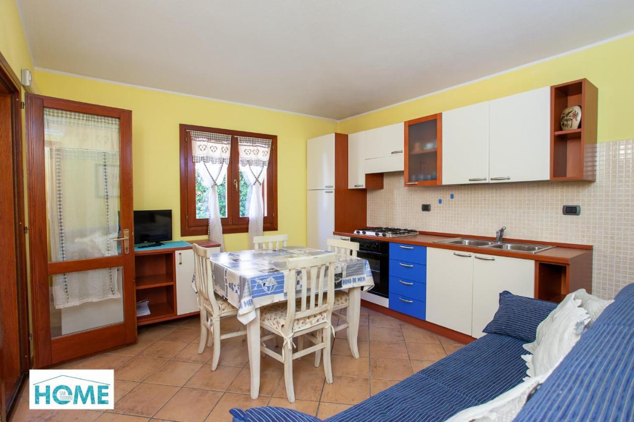 Villino Tirreno Bilo 2 Vila San Teodoro  Exterior foto