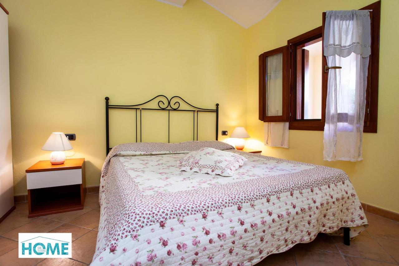 Villino Tirreno Bilo 2 Vila San Teodoro  Exterior foto