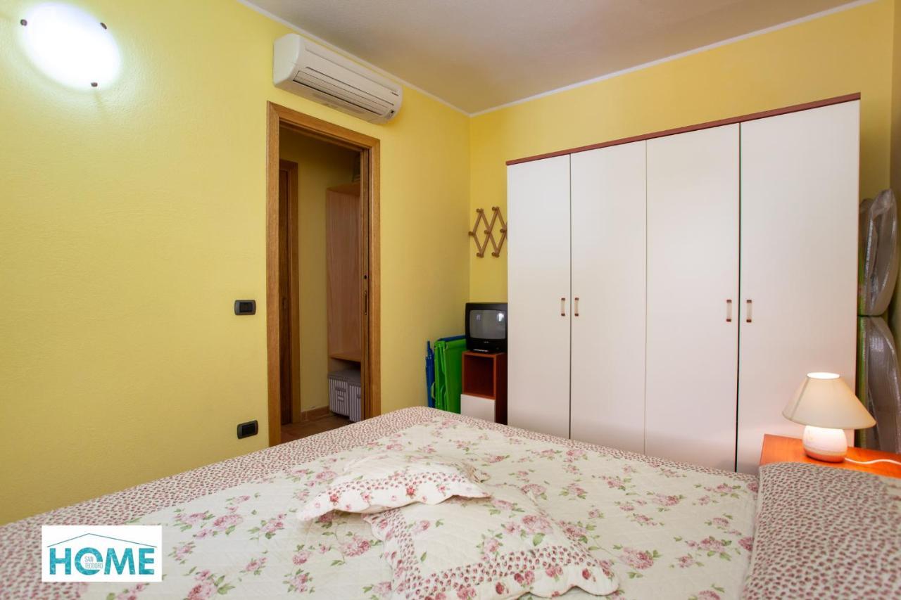 Villino Tirreno Bilo 2 Vila San Teodoro  Exterior foto